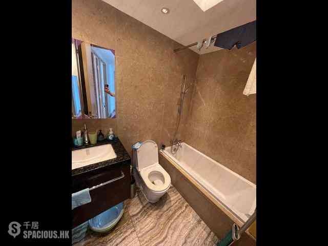 Wong Chuk Hang - Marinella Block 8 13