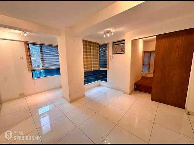 Soho - Lilian Court 01