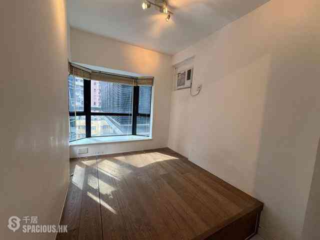 Soho - Lilian Court 04
