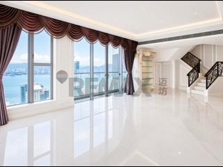 Sai Ying Pun - The Summa 02