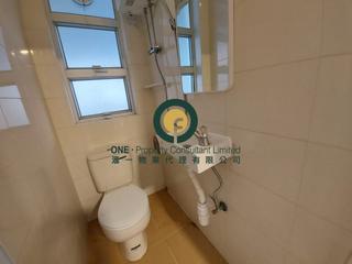 Sai Ying Pun - 33, Bonham Road 03