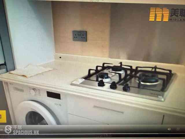 Tung Chung - Caribbean Coast Phase 1 Monterey Cove Tower 5 03