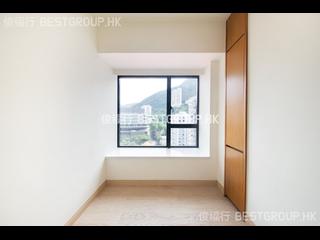 Happy Valley - The Aster (Resiglow) 07
