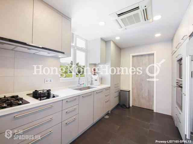 Chung Hom Kok - Hillgrove 10