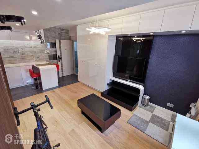 Sai Ying Pun - Hang Sing Mansion 07