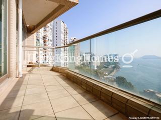 Pok Fu Lam - Villas Sorrento 03