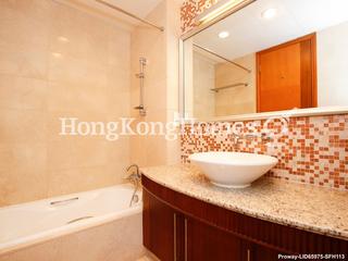 Pok Fu Lam - Villas Sorrento 08