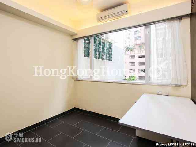 Jardines Lookout - Elegant Court 05