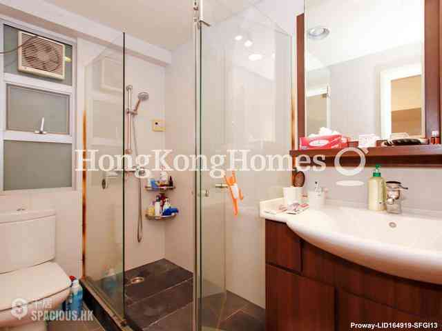 Mid Levels West - Realty Gardens 06