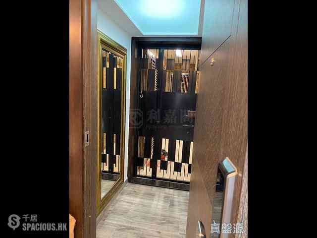 Fortress Hill - Kwong Chiu Terrace Block B 03