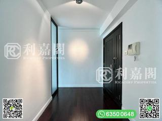 Clear Water Bay - Hillview Court 03
