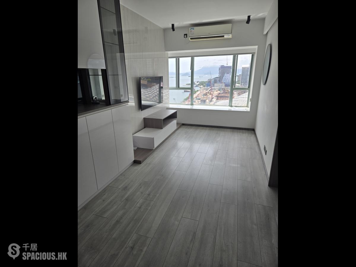 Tsim Sha Tsui - The Victoria Towers Tower 1 01