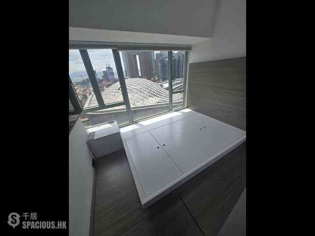 Tsim Sha Tsui - The Victoria Towers Tower 1 08