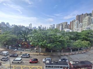 Happy Valley - Winner House 02