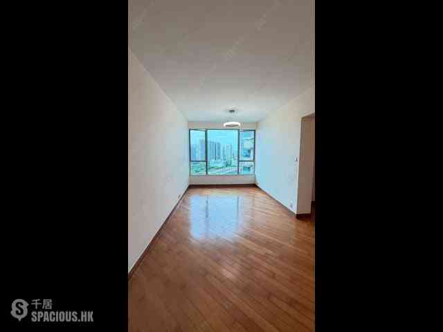Tung Chung - Coastal Skyline Phase 4 Le Bleu Deux Block 6 01