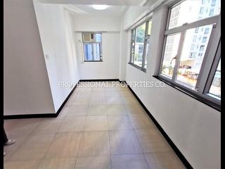 Happy Valley - Fung Woo Building 03