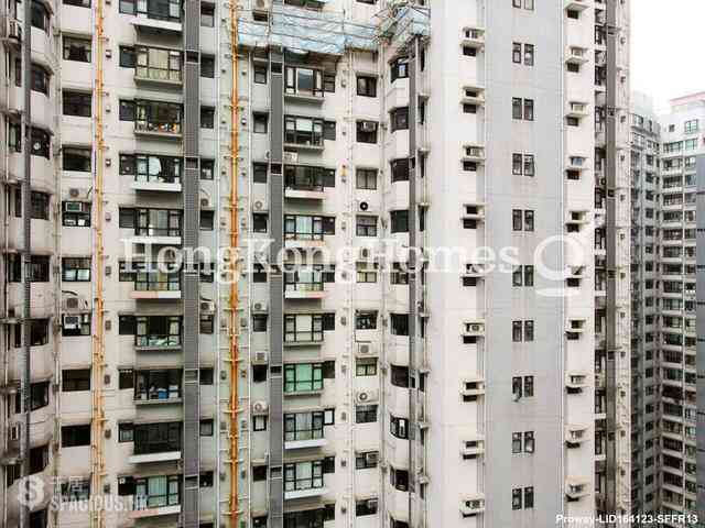 Mid Levels Central - Maxluck Court 02