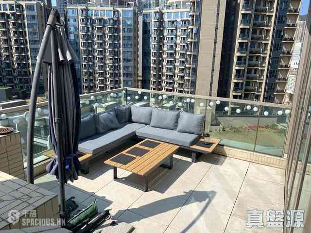 Tseung Kwan O - Corinthia By The Sea Block 1 01