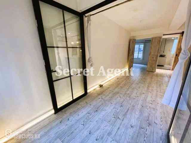 Mid Levels Central - Midland Court 08