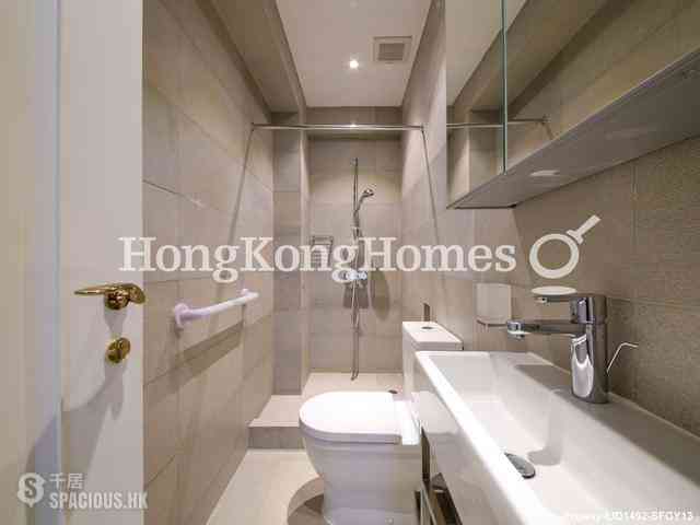 Mid Levels Central - Kam Fai Mansion 09