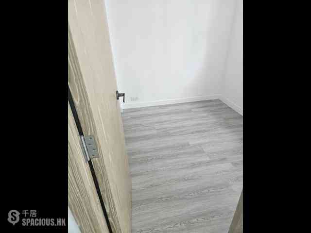 Tai Hang - Ming Sun Building 13