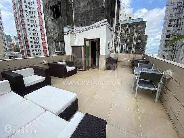 Tin Hau - Kam Hon Building 01