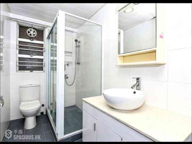 Pok Fu Lam - Baguio Villa Block 23 01