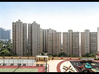Pok Fu Lam - Baguio Villa Block 23 04
