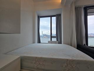Wan Chai - The Gloucester 15