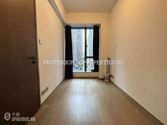 Sai Ying Pun - 15 Western Street 07
