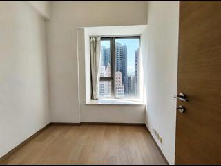 Sai Ying Pun - The Summa Block 1 05