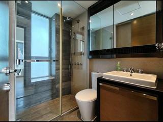 Sai Ying Pun - The Summa Block 1 06