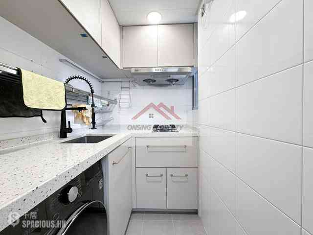 Sai Ying Pun - Wah Fai Court 05
