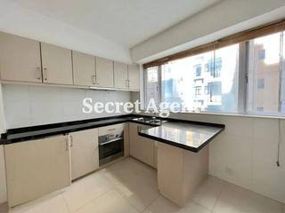 Sheung Wan - 109-111, Wing Lok Street 05
