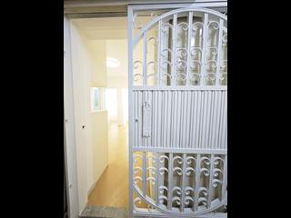 Sai Ying Pun - Wing Cheung Building 04