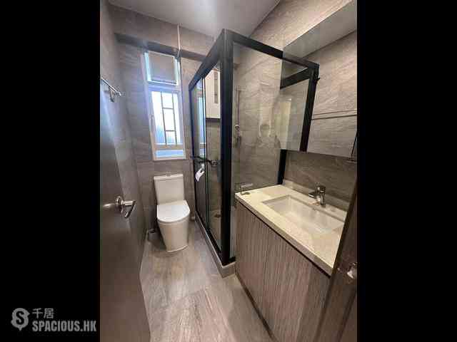 Causeway Bay - Hennessy Apartments 13