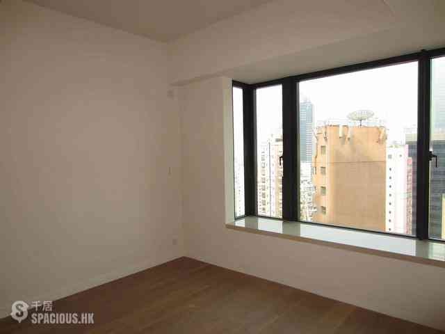 Mid Levels Central - Gramercy 05