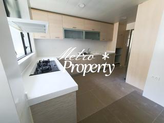 Mid Levels Central - Clovelly Court Block 1 04