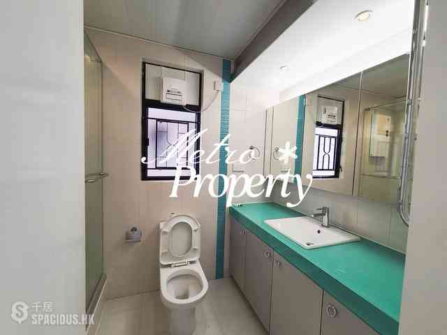 Mid Levels Central - Clovelly Court Block 1 05