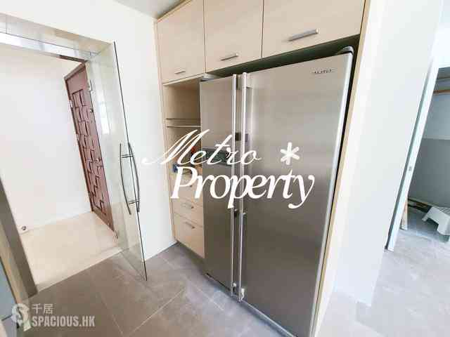 Mid Levels Central - Clovelly Court Block 1 11