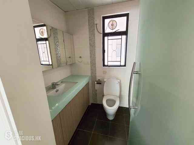 Mid Levels Central - Clovelly Court Block 2 08