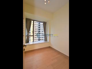 Kennedy Town - Cadogan 08
