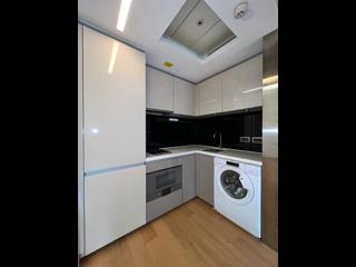 Sai Ying Pun - The Nova 05