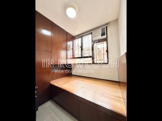Prince Edward - Right Time Building 11