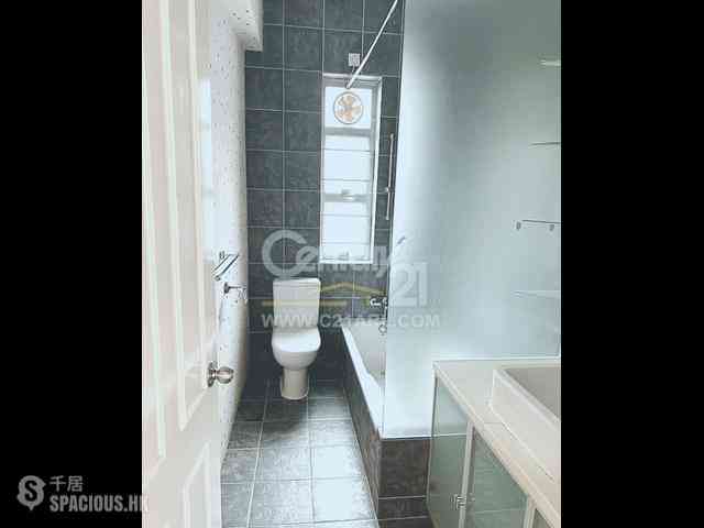 Mid Levels Central - Hong Lok Mansion 10