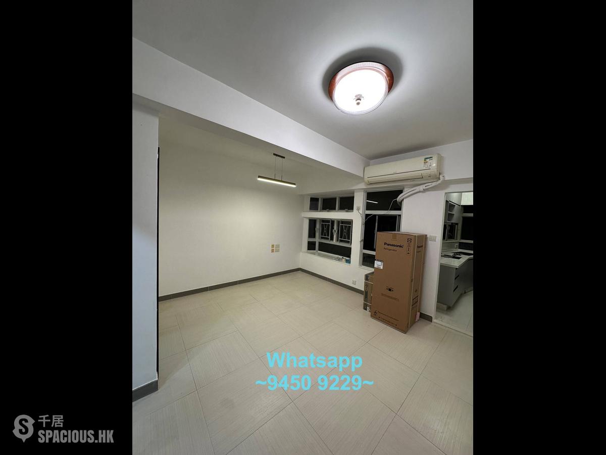 Sheung Wan - Man Bond Building 01