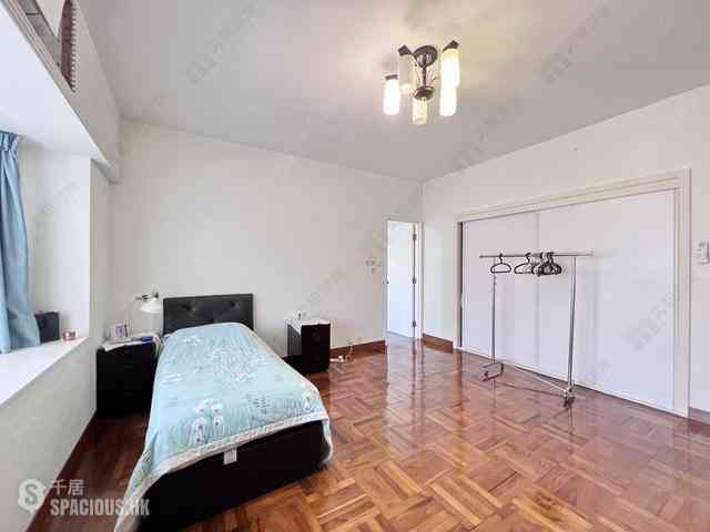 Mid Levels Central - Kennedy Heights 09