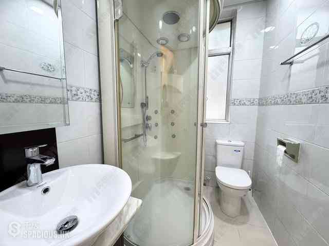 Mid Levels Central - Estella Court 08
