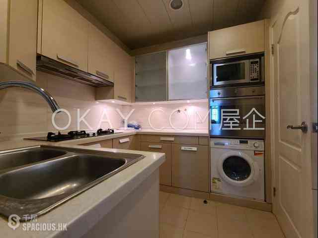 Mid Levels Central - 6B-6E, Bowen Road 03