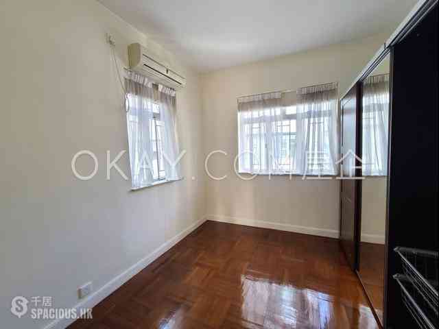 Mid Levels Central - 6B-6E, Bowen Road 11